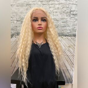 Raven lace front wig #613 Brazilian wave NWT